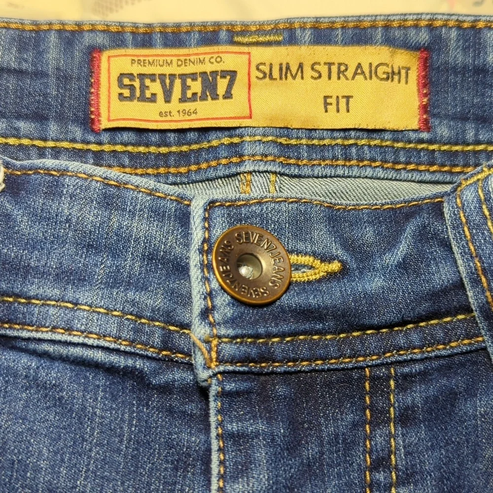 Seven7 Slim Straight Fit Jeans with Stretch Medium Wash Men's Size 32x30